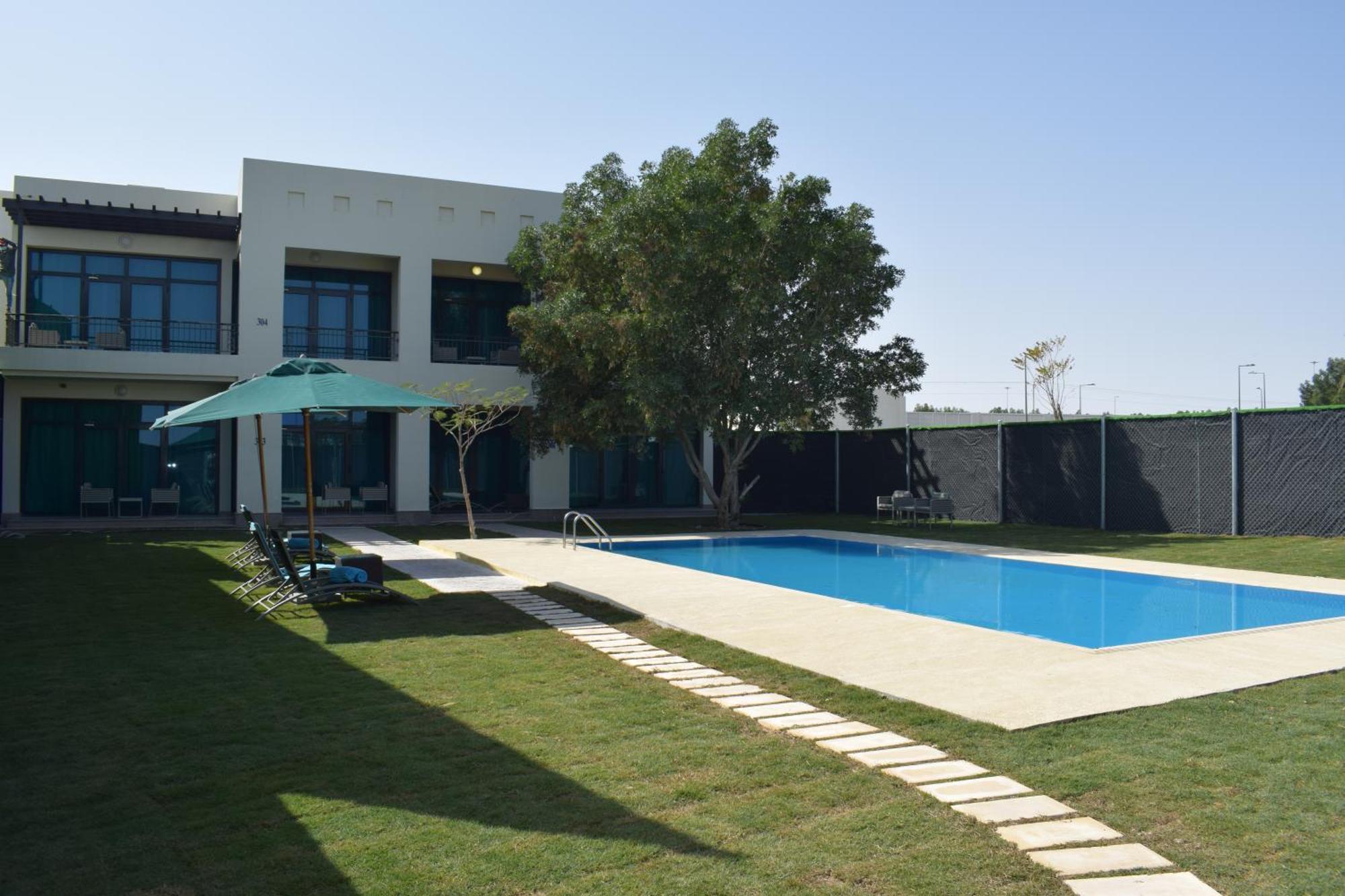 Retaj Salwa Resort & Spa Doha Buitenkant foto A villa in Al Reef